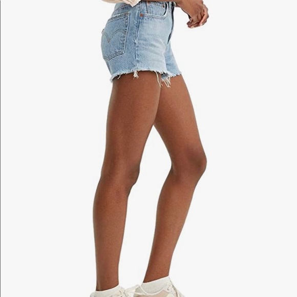 NWT Levi's Women's 501 Original Shorts size 27 - Picture 5 of 5